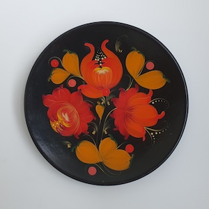 Decorative Wooden Petrykivka Kyiv Style Plate / Ukraine Wall Decor / Floral Flower Handmade Painting / Souvenir