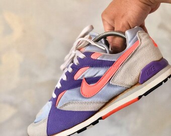 nike waffle street