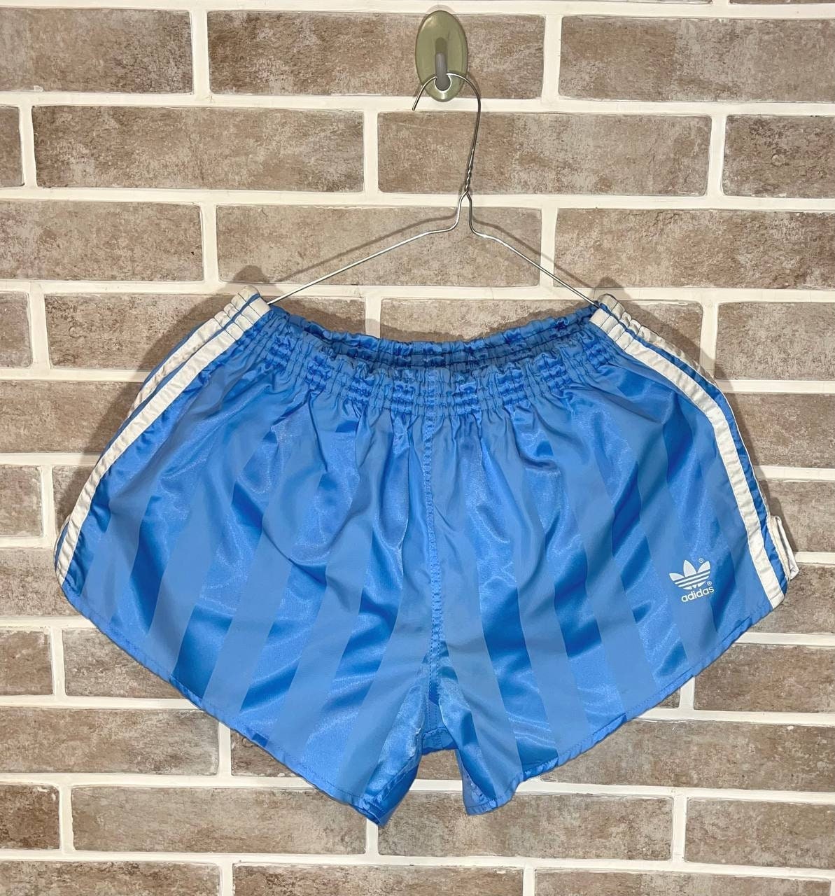 barro toca el piano tuberculosis Adidas Original Vintage Shiny Shorts Small Logo/authentic 90s - Etsy