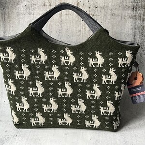 XL knitted shopper handbag alpaca image 2