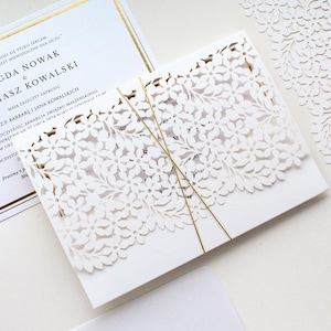 Elegante invito di nozze bianco con pizzo, inviti di nozze glamour, inviti per eventi, invito tascabile tagliato al laser