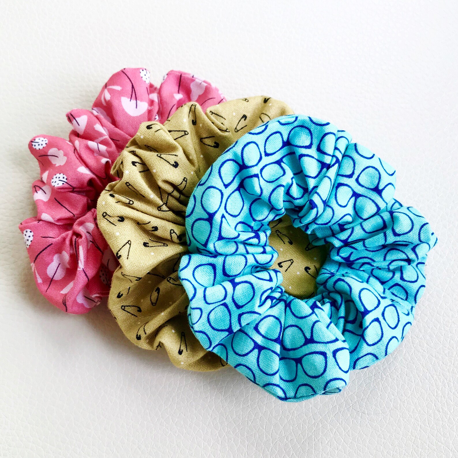 Set of 3 Scrunchies Hair Accessories Scrunchie Set Pick Etsy