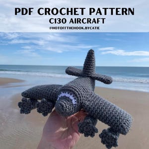 C130 Flugzeug Häkelanleitung