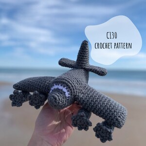 Patron au crochet | Modèle d'avion C130 | Avion au crochet | Avion au crochet | Motifs plats | Modèle d'avion | C130 Hercule | C130