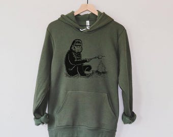Bigfoot S'mores Campfire Hoodie Sweatshirt | Crewneck 021