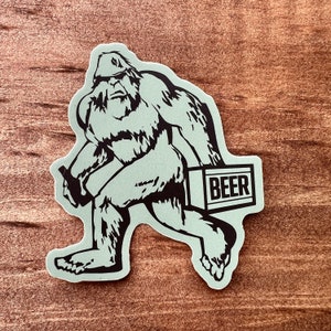 Bigfoot Loves Beer Sticker, Sticker for Beer Lover, Sasquatch Sticker, Bigfoot Gifts, Bigfoot Loves Beer, Brewery