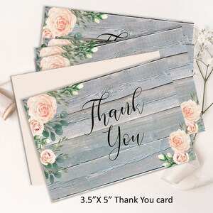 Può includere: Set di 3 biglietti di ringraziamento da 8,9 x 12,7 cm con sfondo in legno rustico e design floreale. I biglietti presentano un design floreale in stile acquerello con rose rosa e verde. Il testo "Grazie" è scritto in calligrafia nera.