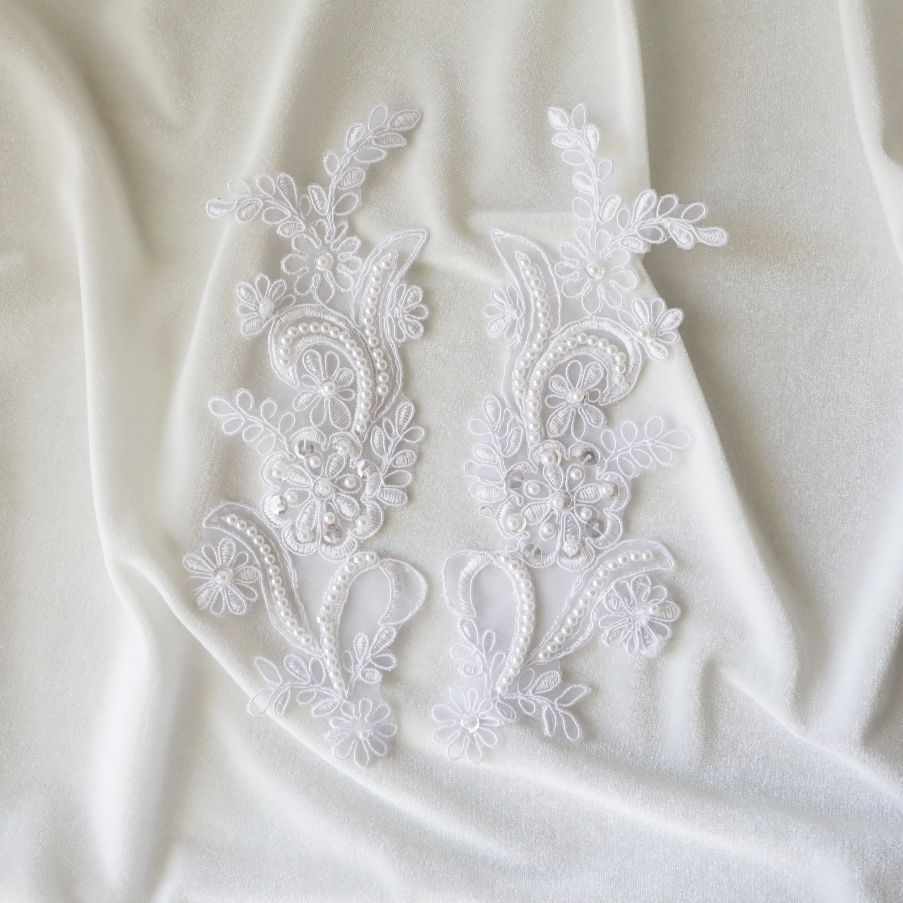 One Pair/ 2pcs of White Beaded Appliqué White Beaded Collar | Etsy