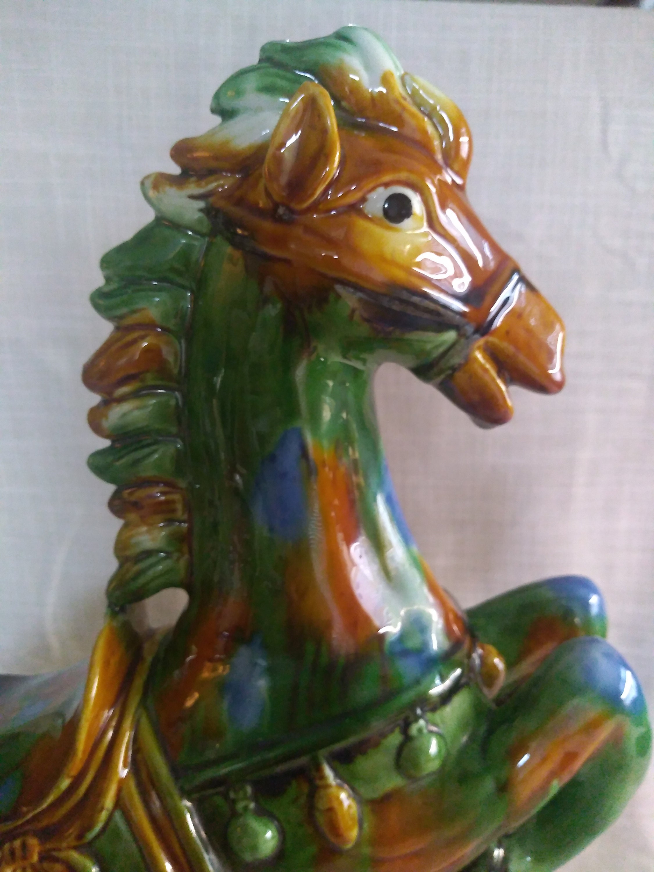 Large Vintage Ceramic Horse Sculpture/figurine/statue/equestrian