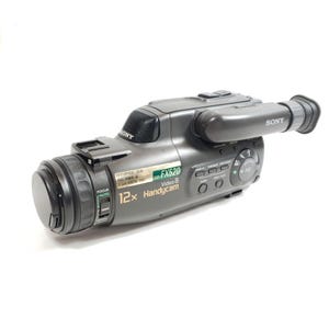 Sony CCD-FX520 Handycam Video 8 Video Camera Recorder With 6x