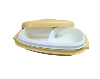 Tupperware Harvest Gold Microwave Serving Steamer with Divider 1273-2
