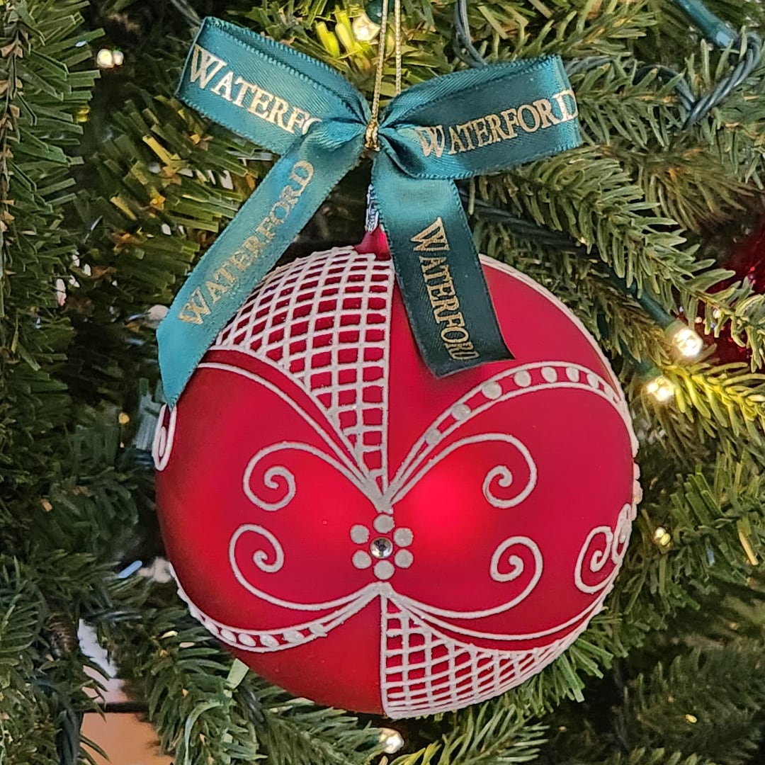 Waterford Holiday Heirlooms Red Lattice Ball Ornament | Near Mint ...