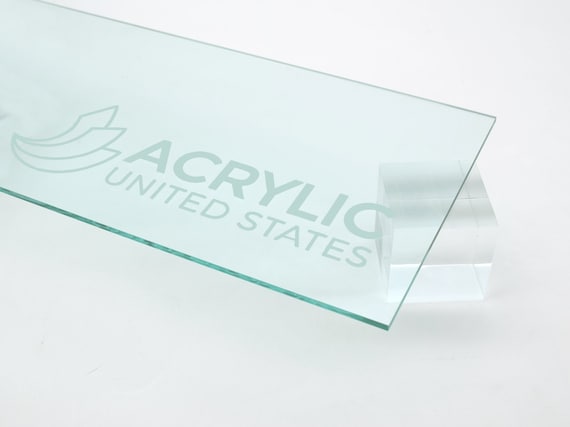 Feuille de plexiglas acrylique translucide laserable -  France