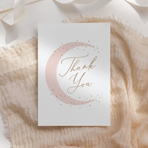 Over de maan baby shower dank u kaartsjabloon, bewerkbare roze maan en sterren gevouwen dank u kaart, digitale DOWNLOAD