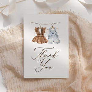 Carte de remerciement pour baby shower, vêtements de bébé bohème, corde à linge Gender Reveal, modèle de carte de remerciement pliée, téléchargement numérique