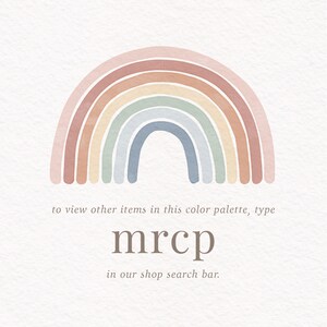 K&ouml;nnte beinhalten: Ein Aquarell-Regenbogen in Pastellfarben, darunter Rosa, Orange, Gelb, Gr&uuml;n, Blau und Lila. Der Text "to view other items in this color palette, type mrcp in our shop search bar." befindet sich unter dem Regenbogen.