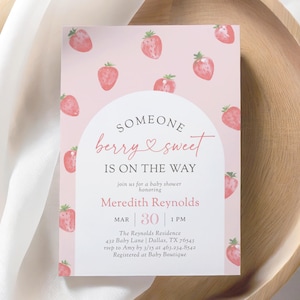 Zaproszenie na baby shower truskawkowe, Ktoś słodki jagodowy jest w drodze, Szablon zaproszenia na baby shower jagodowe, CYFROWE POBIERANIE