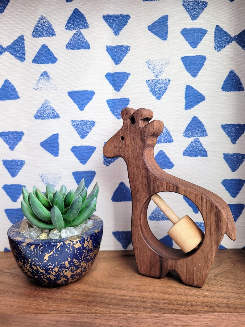 Wood Giraffe Rattle, Natural Baby Toy, Handmade Wooden Newborn Animal Rattle, Baby Gift, Baby Shower, Toys image 3