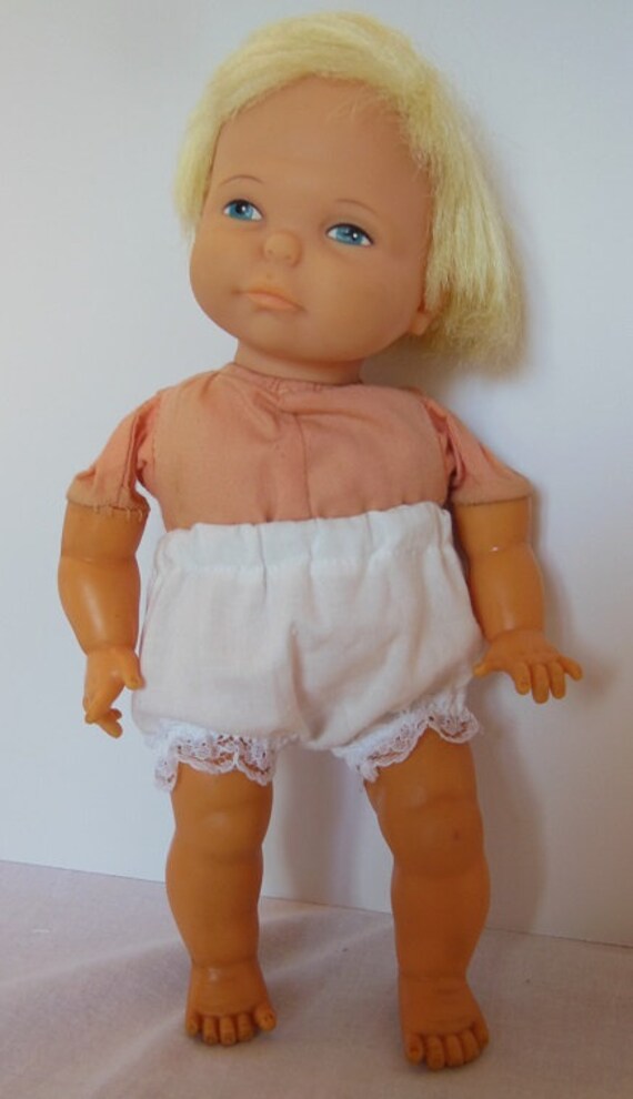 newborn thumbelina