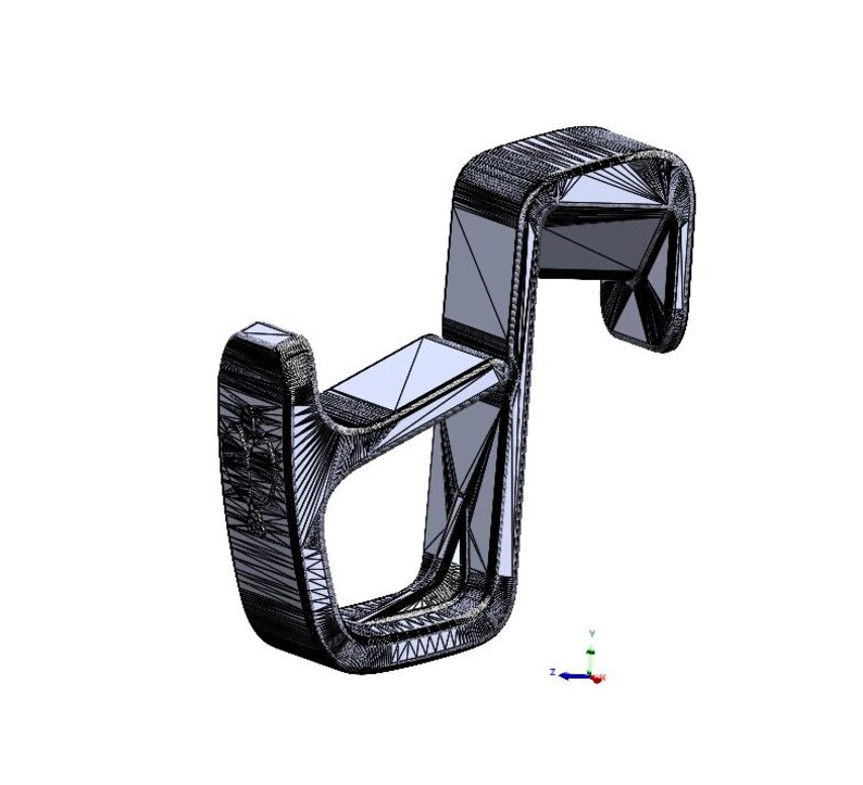 Puede incluir: Modelo 3D de un objeto negro geom&eacute;trico en forma de gancho. El objeto tiene una estructura de alambre compleja con una serie de l&iacute;neas y formas triangulares interconectadas. El dise&ntilde;o incluye una parte superior curva y una base rectangular.