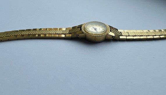 Vintage Womens Watch CHAIKA, Soviet Watch 17 Jewe… - image 4