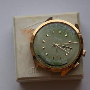 Vintage Soviet RAKETA COLLEGE Watch Perpetual Calendar USSR Mechanical Watch. image 1
