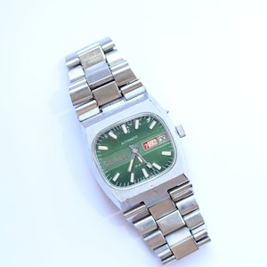 Slava Tank TV cal. 2427 USSR Vintage Sovjet Mechanikal polshorloge
