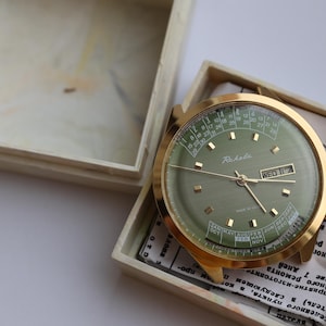 Vintage Soviet RAKETA COLLEGE Watch Perpetual Calendar USSR Mechanical Watch. image 6