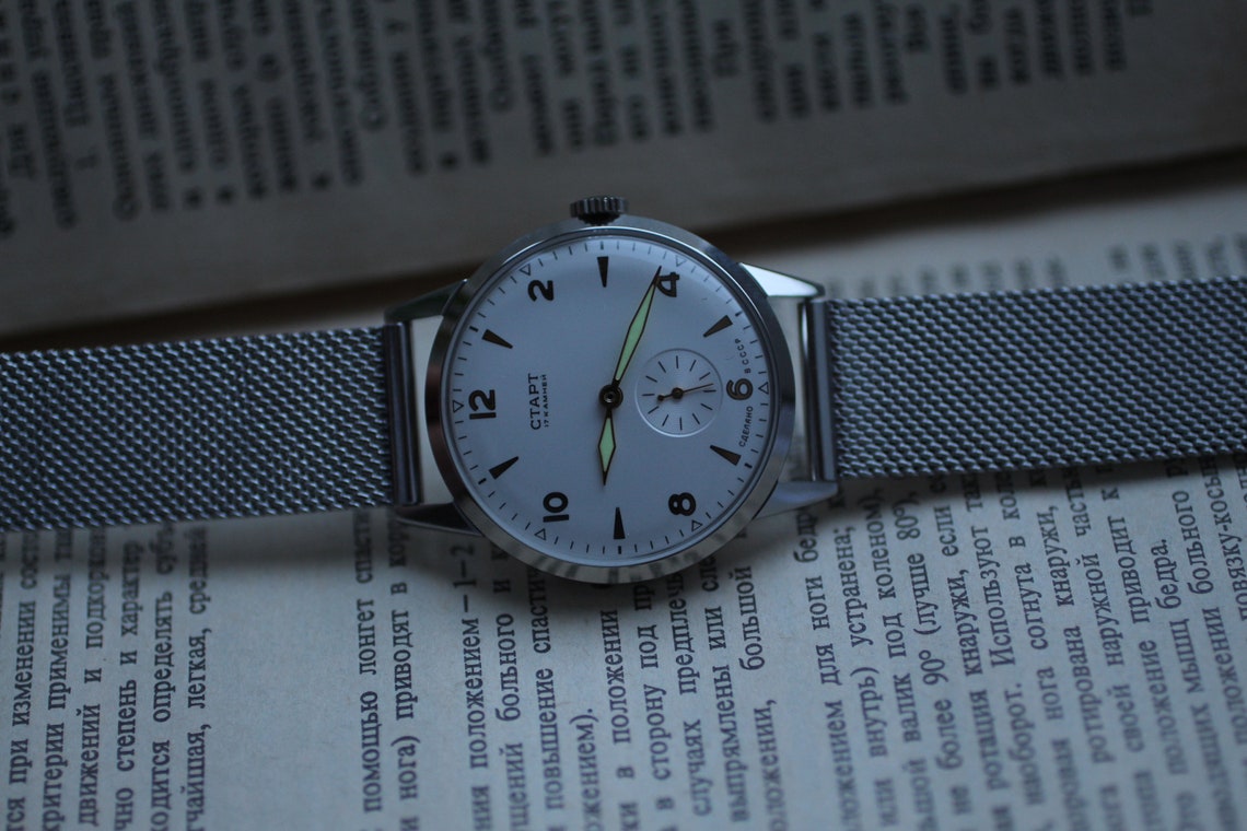 Mechanical vintage wrist watch “Start” with metal bracelet Milanese weaving, Foto 3 von 5