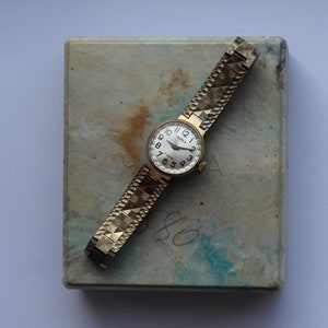 Women&#39;s watch CHAIKA &quot;Victoria&quot;, vintage girl&#39;s watch delicate minimalist, tiny little watch for lady gift