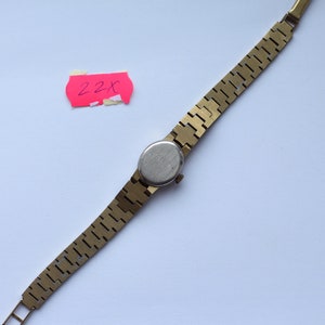 Wristwatch Ladies Chaika 17 jewels mechanical women's dress watch / watch bracelet image 8