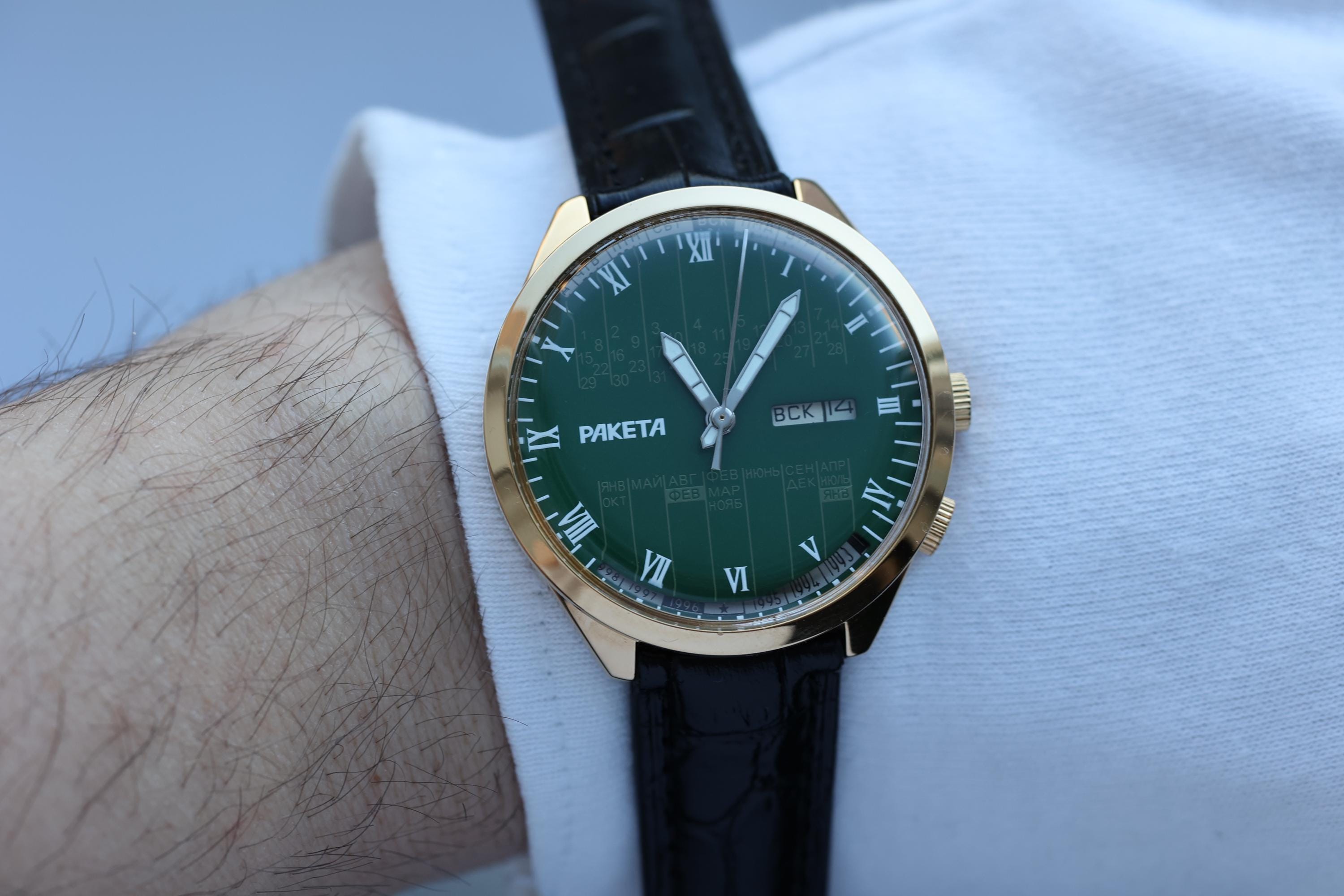 ヴィンテージ ソビエト RAKETA COLLEGE ウォッチ パーペチュアル