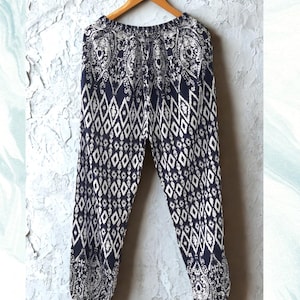 Medium Boho Harem Pants with Elastic Fabric Waist Tie – Thai Pattern, Lightweight Rayon