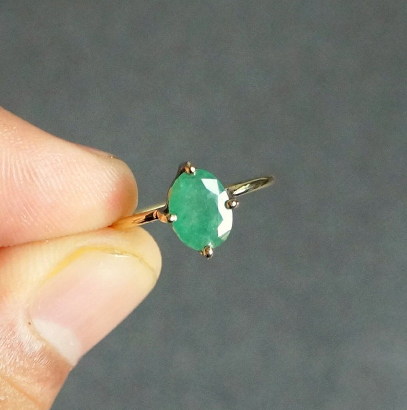 Emerald Solitaire Ring Oval Cut Emerald Ring Handmade Gold Ring Natural Gemstone Ring 14K Solid Gold Ring Minimalist Ring Gift for Her