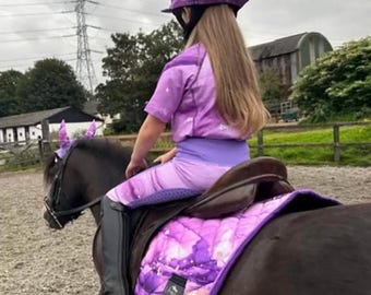 Children’s Lavender Marble Effect Horse Riding Set dispatch 26/01