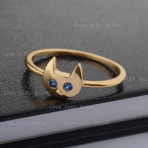 Kitten Face Ring, Solid 14K Yellow Gold Ring, Natural Blue Sapphire Cat Ring, Minimalist Cat Lover Ring, Gift For Her