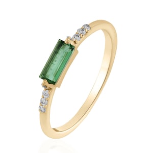Baguette Emerald Ring: Diamond Pave 14K Gold Thin Band
