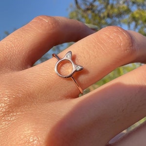 14K Solid Gold Diamond Cat Ring: Dainty Animal Jewelry