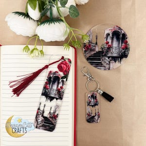Dark Romance Acryl Geschenk Set | Bösewicht Zitat Lesezeichen, Untersetzer & Schlüsselanhänger | Gothic Bücherwurm Geschenk für Sie | UV gedrucktes Geschenkbox-Set