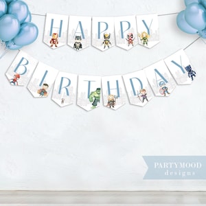 Può includere: Uno striscione bianco con bordino blu e le parole "Happy Birthday" in lettere blu. Lo striscione presenta vari personaggi di supereroi, tra cui Spiderman, Iron Man, Hulk e Capitan America.