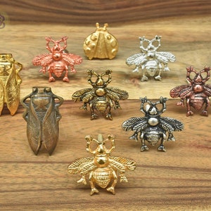 Set of Insect Metal Cabinet Drawer Knob, Bee Bug Cicada Cupboard Door Knob, Antique Brass Drawer Pulls