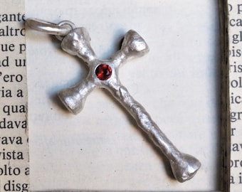 Men's Pendant Cross Silver Garnet Middle Ages, Silver Pendant Rustic Organic, Religious Pendant Gem Precious, Baptism Pendant