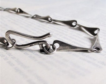 Oxidized silver necklace for men, 70s necklace, black silver chain, rustic link necklace, handmade brutalist necklace, made in Italy