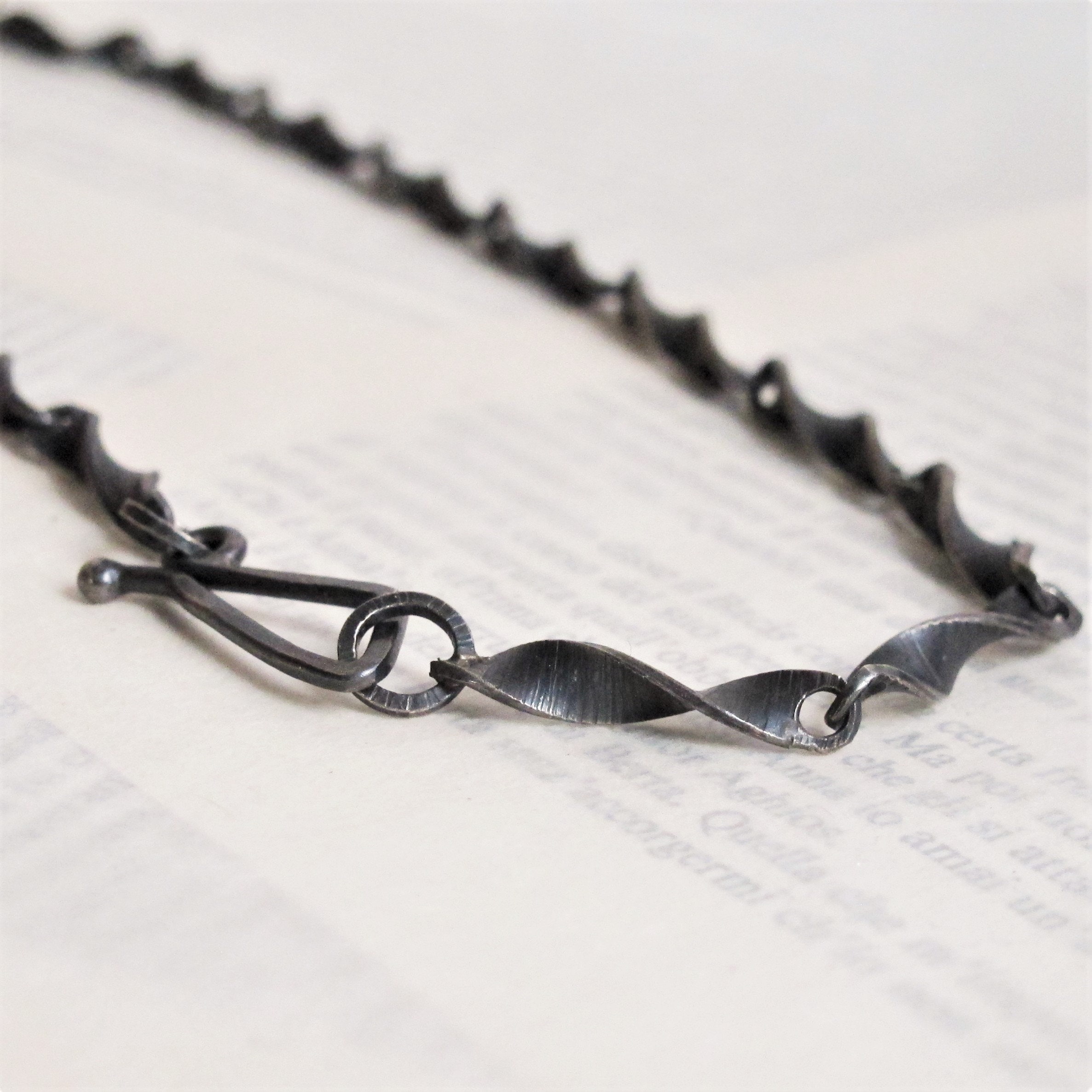 Collana con ciondolo a forma di lupo in argento sterling / Gioielli da uomo con lupo ululante vichingo - Italia