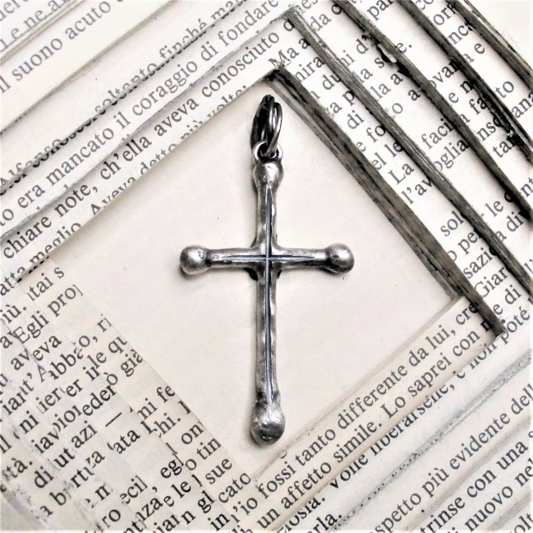 EUEAVAN Collana Strato Donna Con Ciondolo Croce Ankh Egiziana E Occhio Di Horus - Acciaio Inossidabile 316 Oro, Regolabile 45cm+5cm