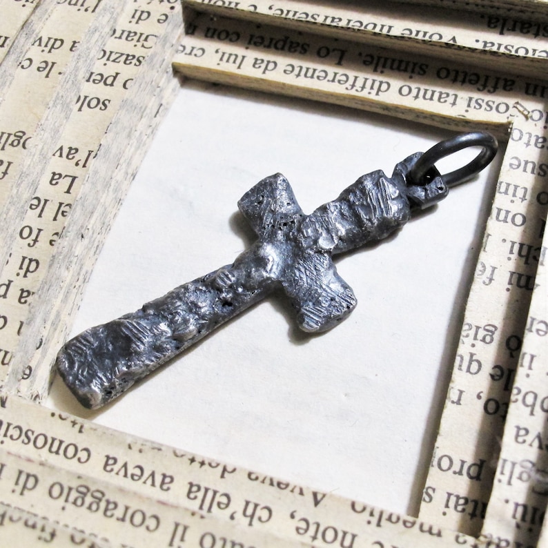 aged melted silver pendant forged by hand rustic pendant man Cross pendant man Viking raw silver hand-crafted pendant