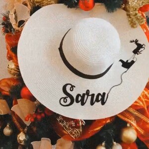 Personalized floppy hat - Vinyl Personalized sun hat - Floppy hat- Floppy beach hat- Honeymoon hat - Bride gift - Fall Sunhat Gift - Stylish