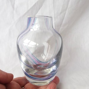 Oban striped vase by Caithness Glass. Chris Orr. Paul Ysart. Scottish glass. vintage