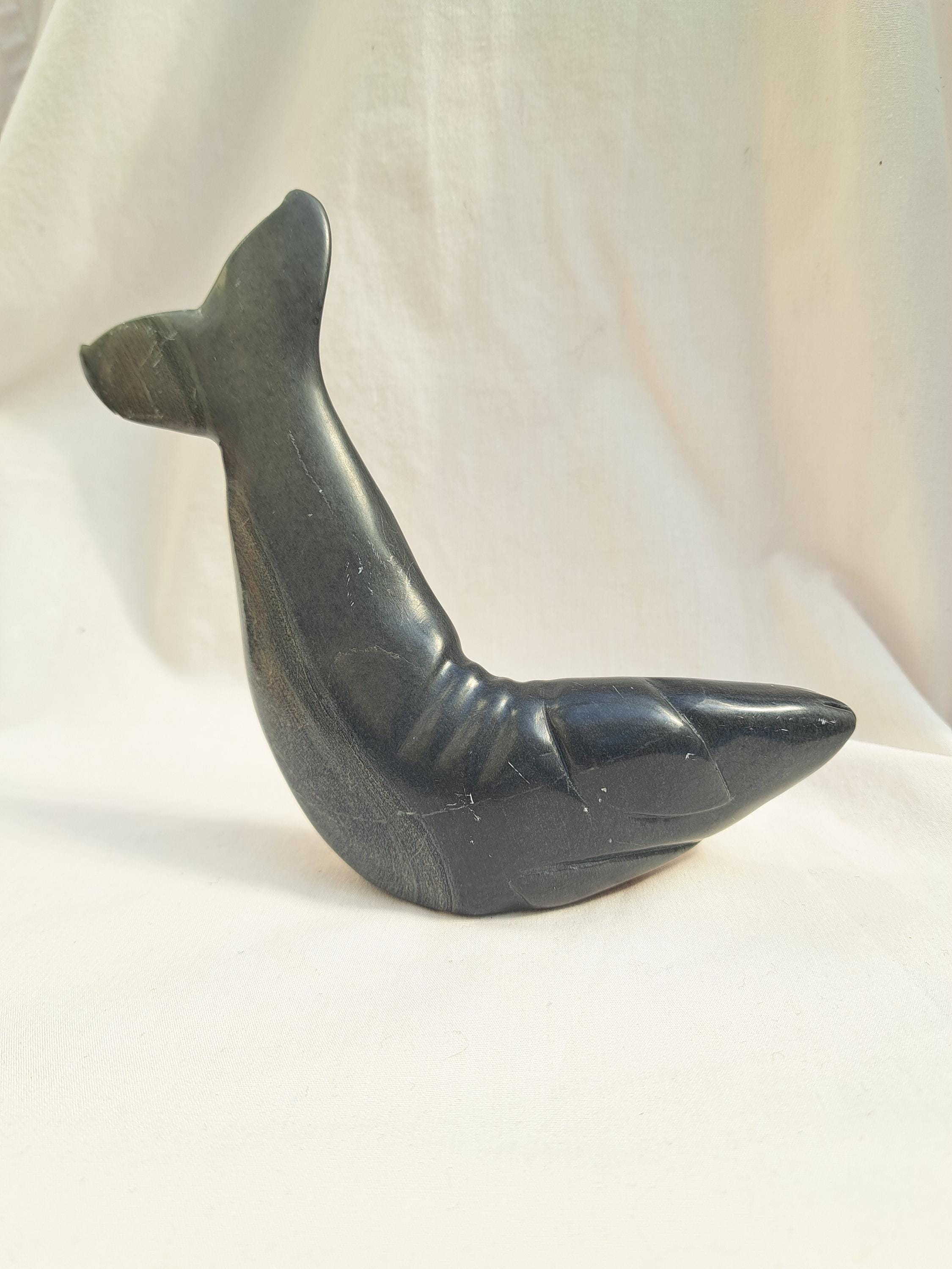 Eskimo carvings - Etsy 日本