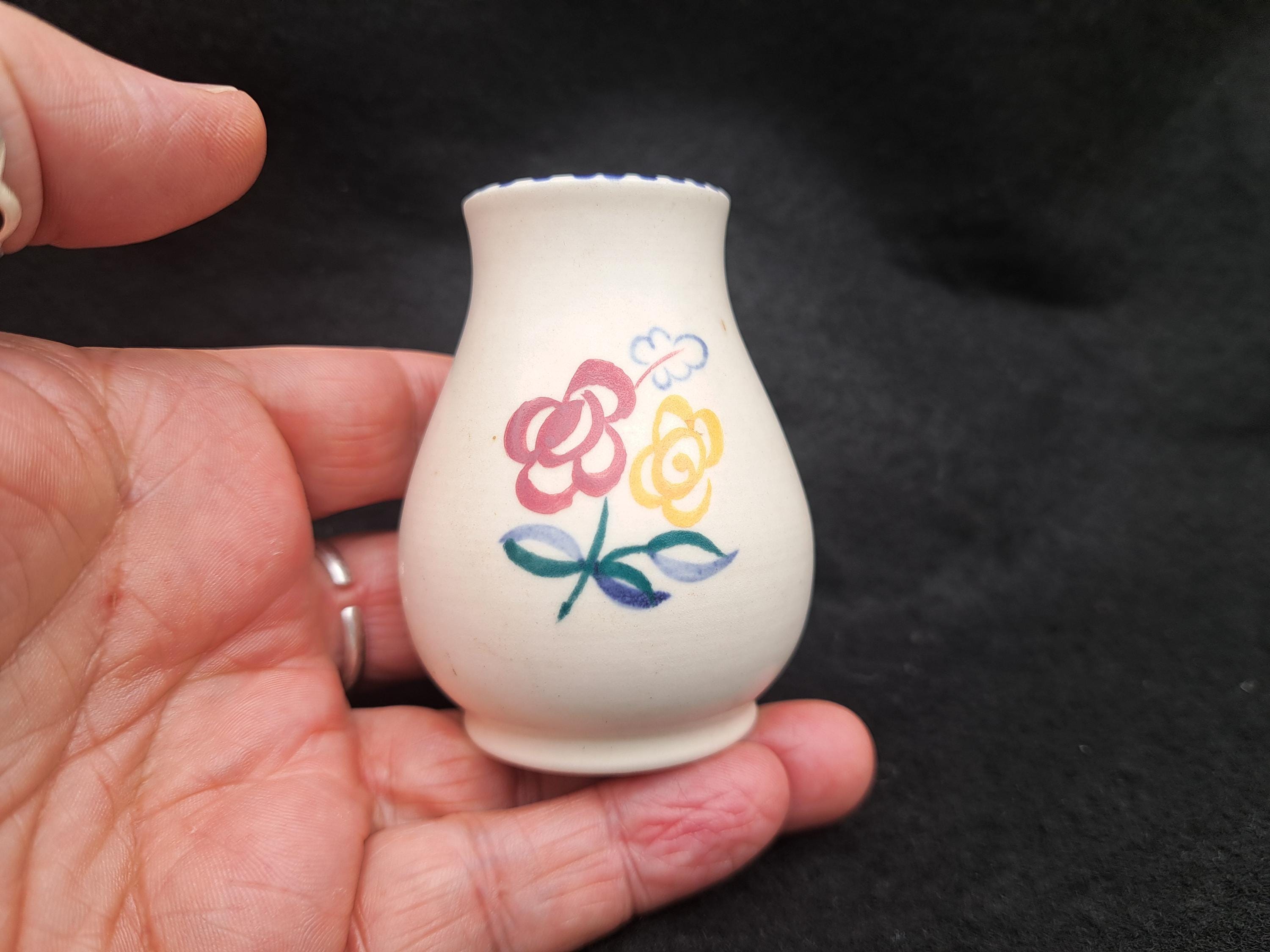 Vintage Poole Pottery Vase. Traditional Ware Pattern 332 1952